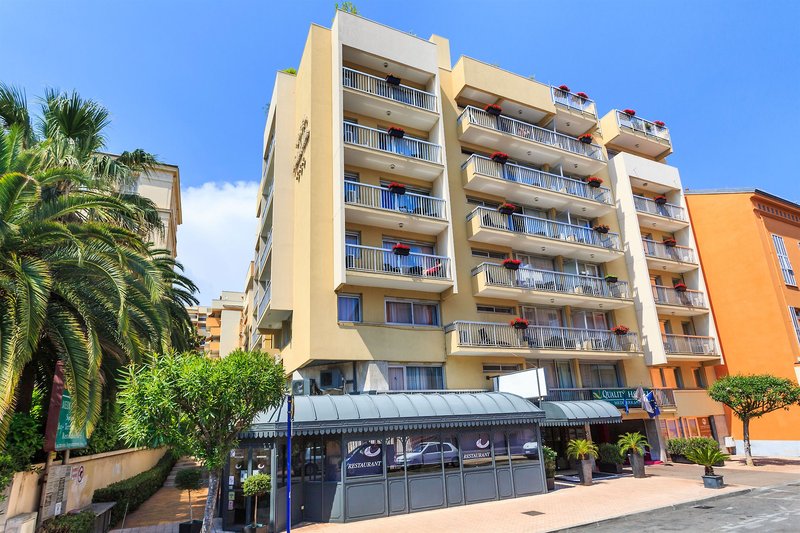 Best Western Hôtel Méditerranée Menton in Menton, Nizza Außenaufnahme