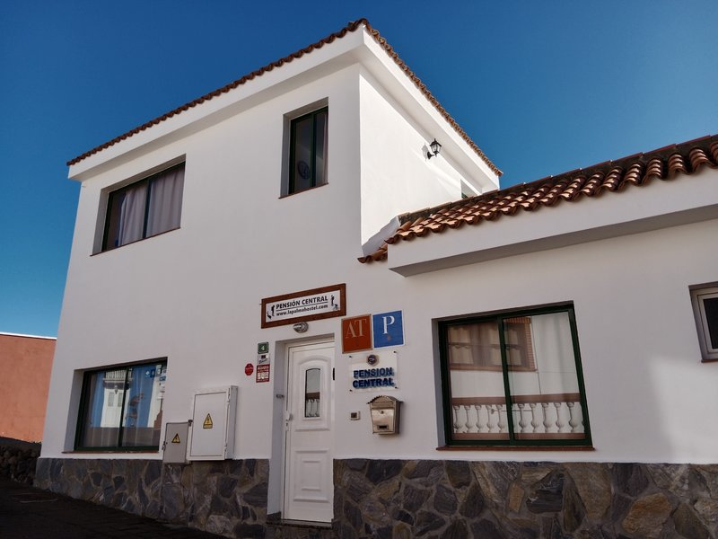 La Palma Hostel Pension Central in Fuencaliente de la Palma, La Palma Außenaufnahme