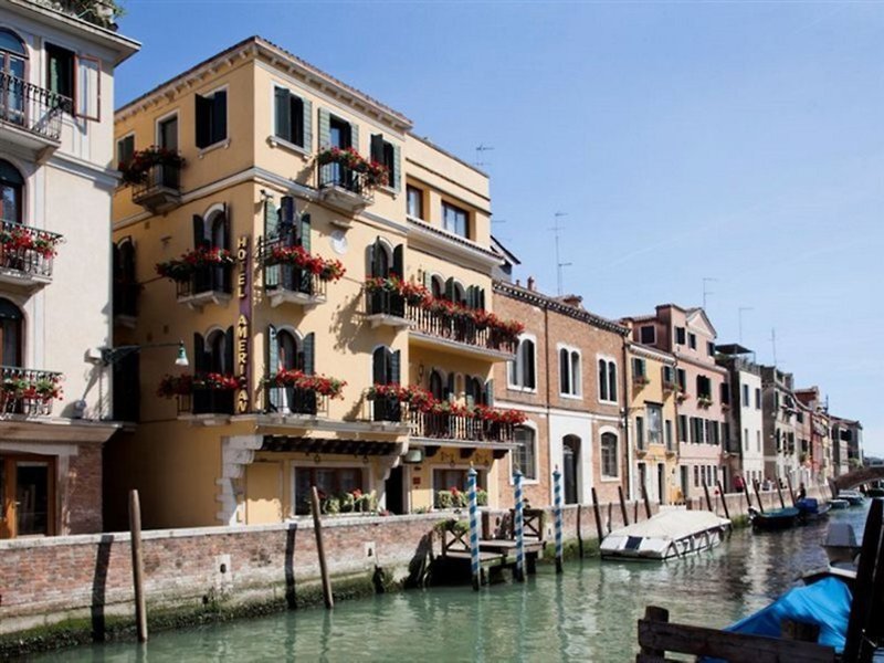 American Dinesen in Venedig, Venedig Außenaufnahme