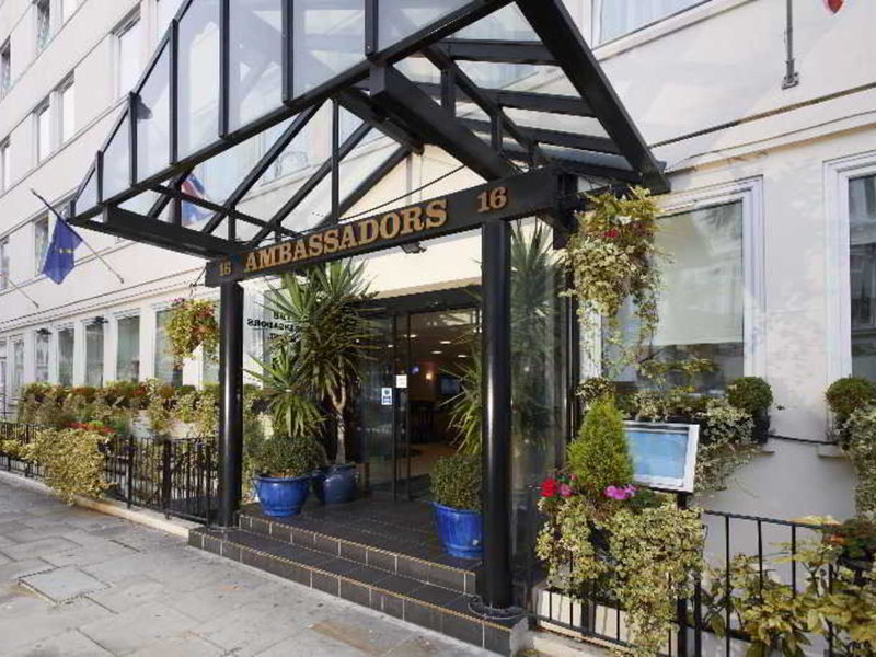 The Ambassadors Hotel London in London, London-Stansted Außenaufnahme