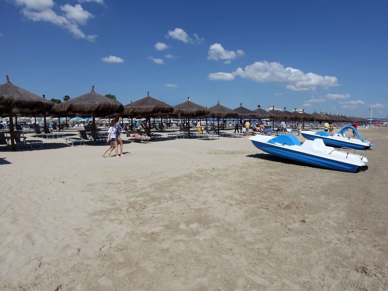 Strand