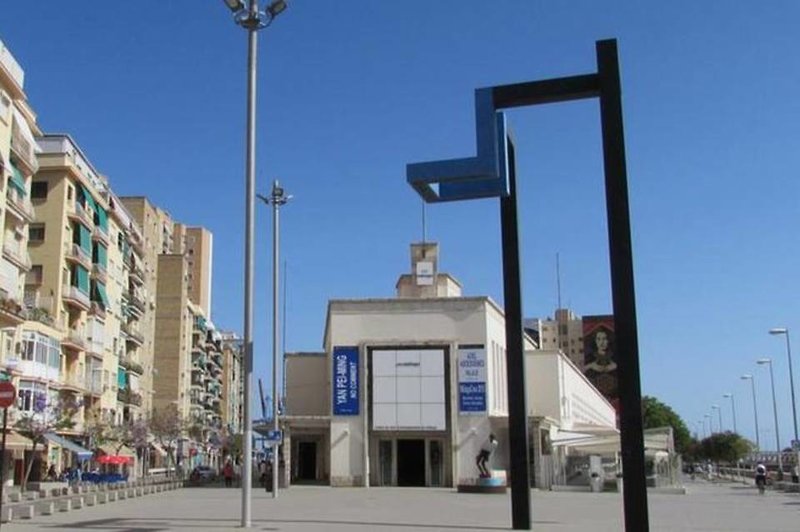 Zeus in Málaga, Malaga Außenaufnahme