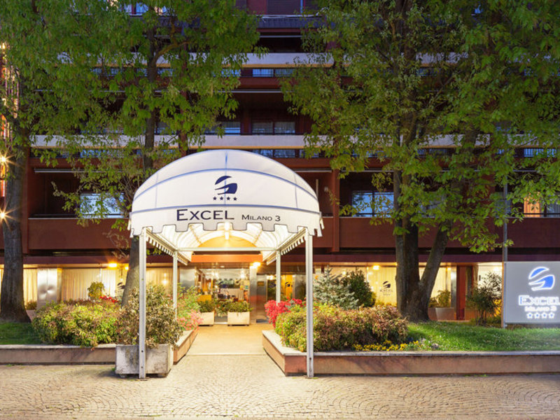Excel Milano 3 in Basiglio, Mailand (Malpensa) Außenaufnahme