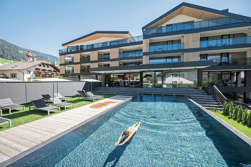 Montanaris in Niederdorf, Innsbruck (AT) Pool