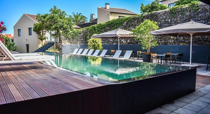 Volcanic Charming House in Ribeira Grande, Ponta Delgada (Azoren) Pool