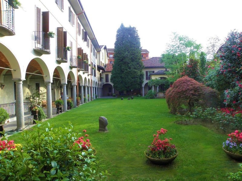 Il Chiostro in Intra, Mailand (Malpensa) Außenaufnahme
