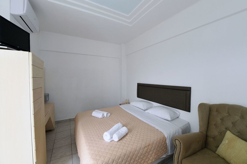 Leon Apartment Hotel in Emporio, Santorini Wohnbeispiel