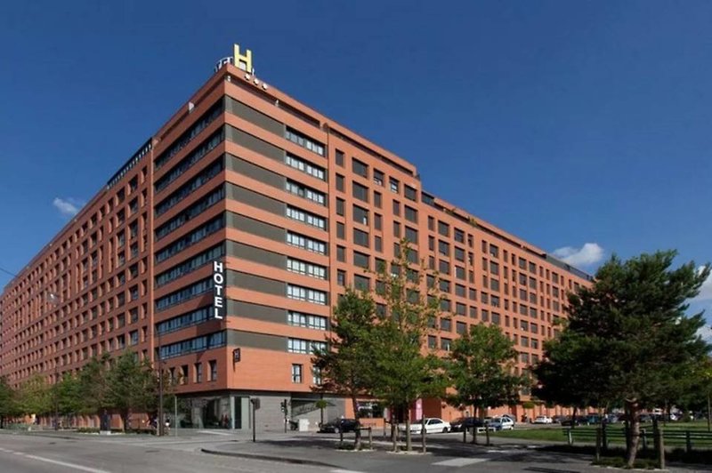 Hotel Rice Bulevar in Burgos, Bilbao Außenaufnahme