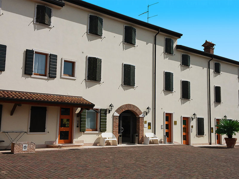 Relais Corte Pontigliardo in Lazise, Verona Außenaufnahme