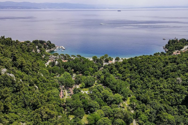 Campsite & Holiday Resort Medveja Bungalows in Medveja, Rijeka (Kroatien) Landschaft