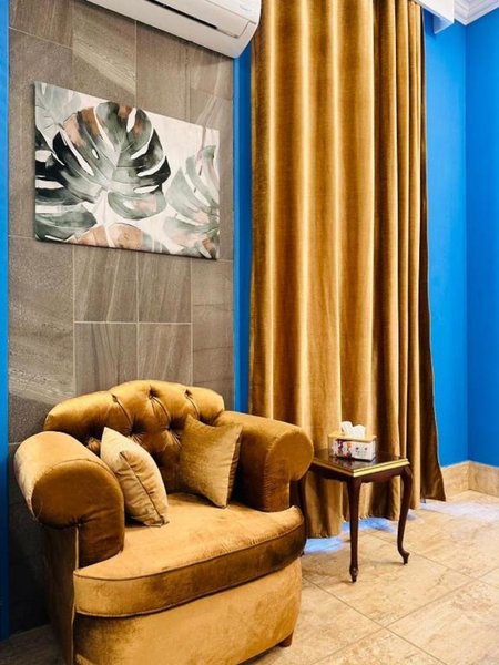 Ga Plus in Kairo, Kairo Lounge/Empfang