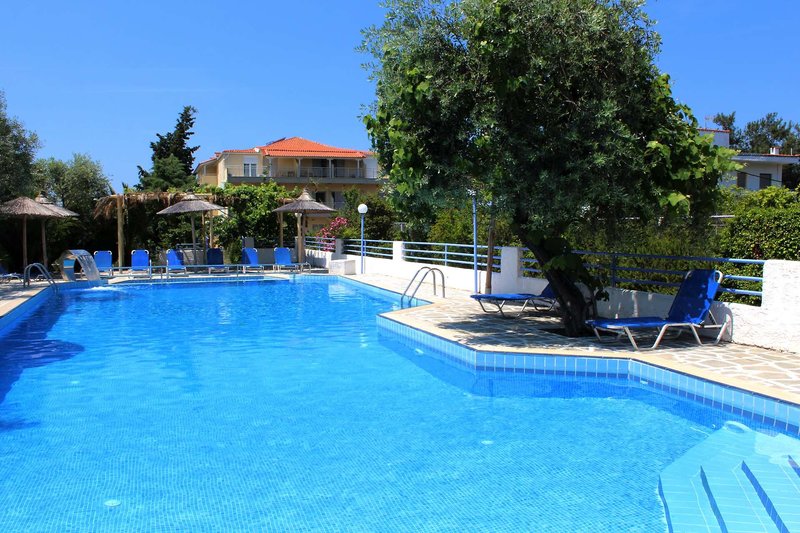 Thassos in Pefkari, Kavala (Thassos) Pool