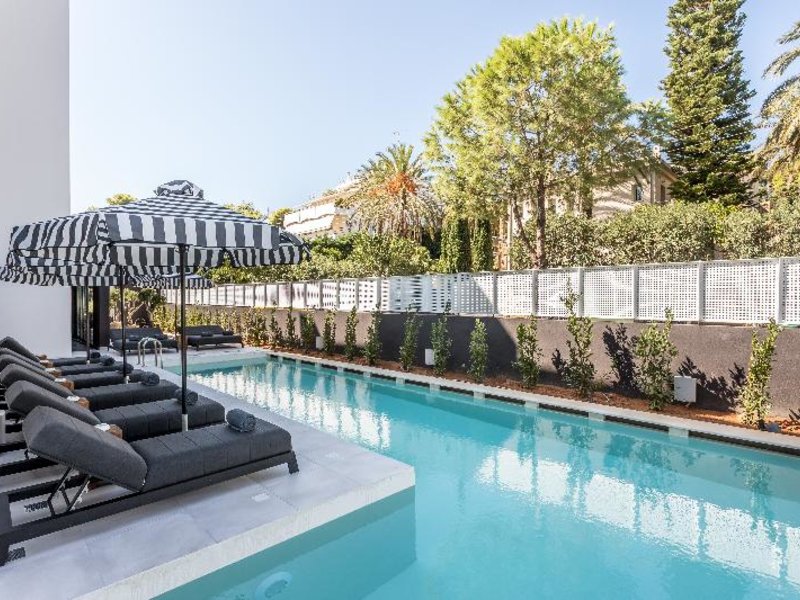 Azur in Vouliagmeni, Athen Pool