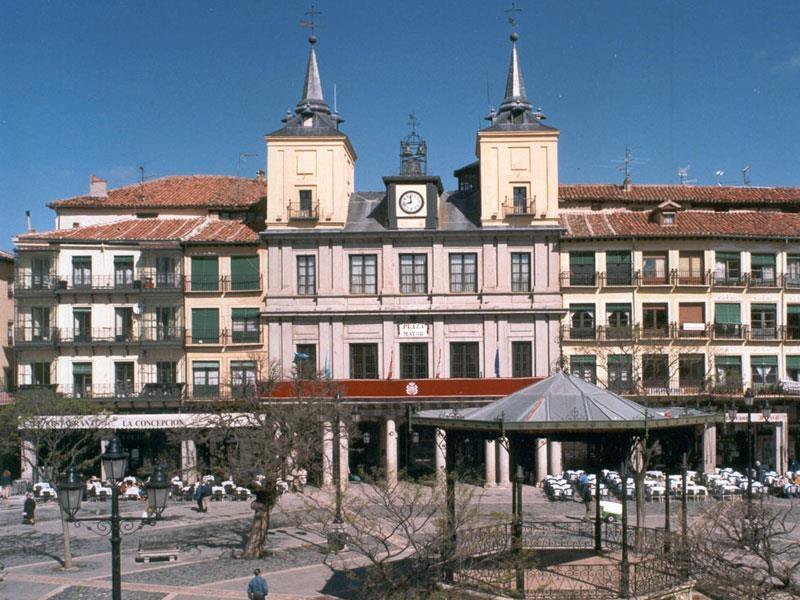 Infanta Isabel Hotel in Segovia, Madrid Außenaufnahme