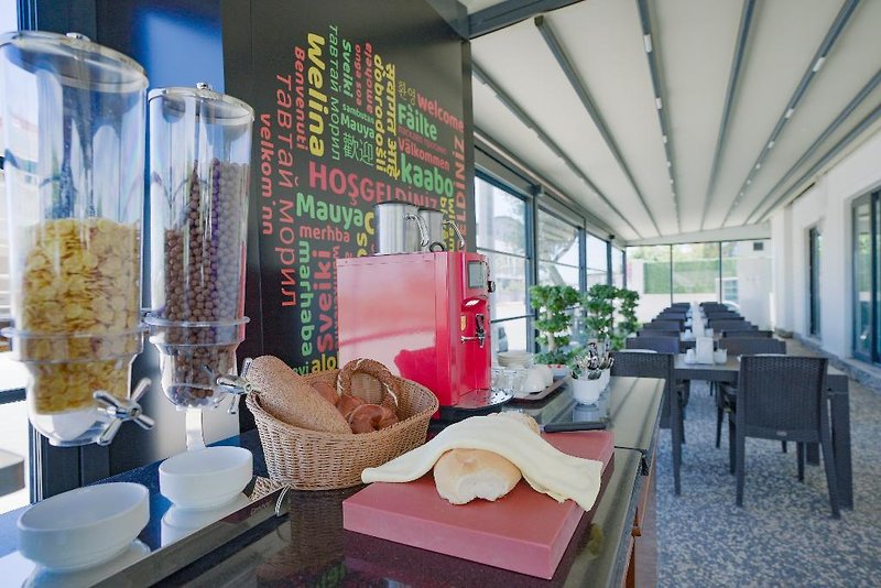 Birpa Kundu Boutique Hotel in Lara, Antalya Lounge/Empfang