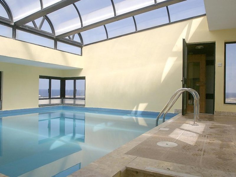 Hallenbad
