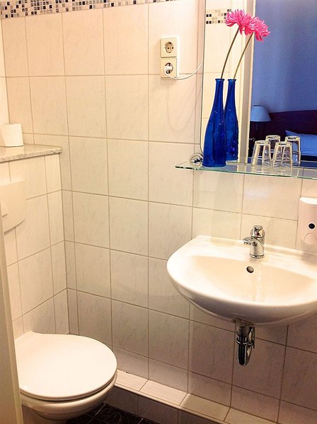 Delta in Berlin, Berlin-Tegel (DE) Badezimmer