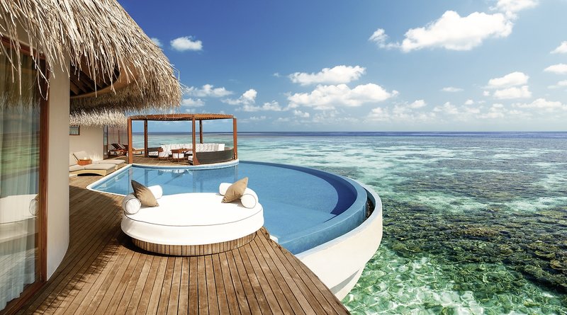 W Retreat & Spa in Ari Atoll, Male (Malediven) Pool