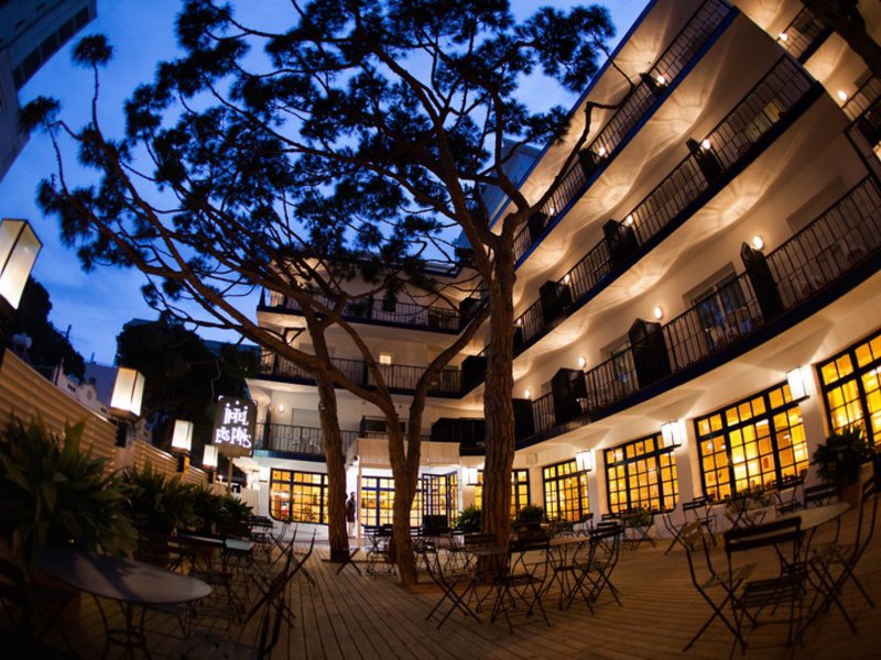 Hotel Els Pins in Platja d'Aro, Barcelona Außenaufnahme