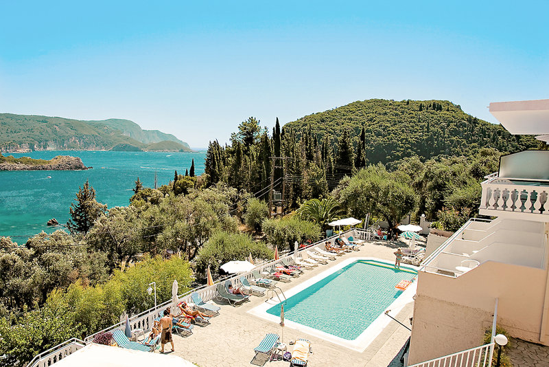 Odysseus in Paleokastritsa, Korfu Pool
