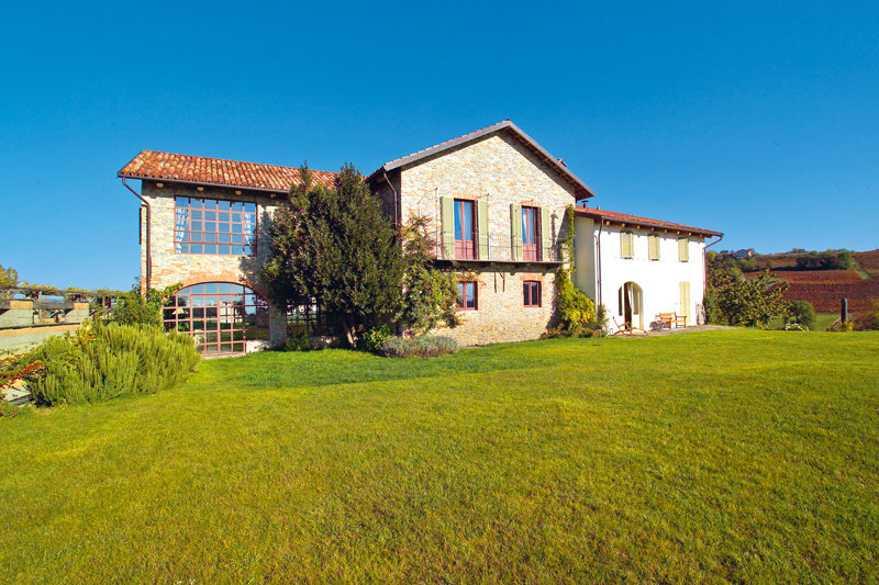 Podere Luigi Einaudi in Dogliani, Mailand (Malpensa) Außenaufnahme