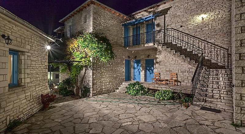 Gästehaus Ladia in Monodendri, Preveza (Epiros/Lefkas) Außenaufnahme