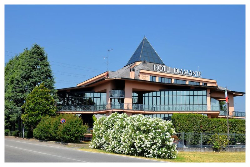 Diamante in Corbetta, Mailand (Malpensa) Außenaufnahme