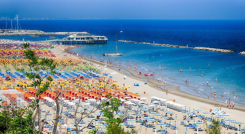 Hotel Adler in Gabicce Mare, Bologna Strand