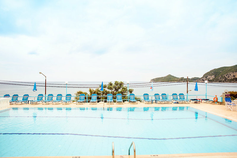 Belle Helene Hotel in Agios Georgios Pagon, Korfu Pool