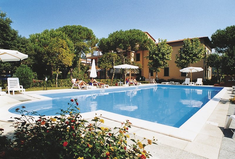 Apuana in Marina di Pietrasanta, Pisa Pool