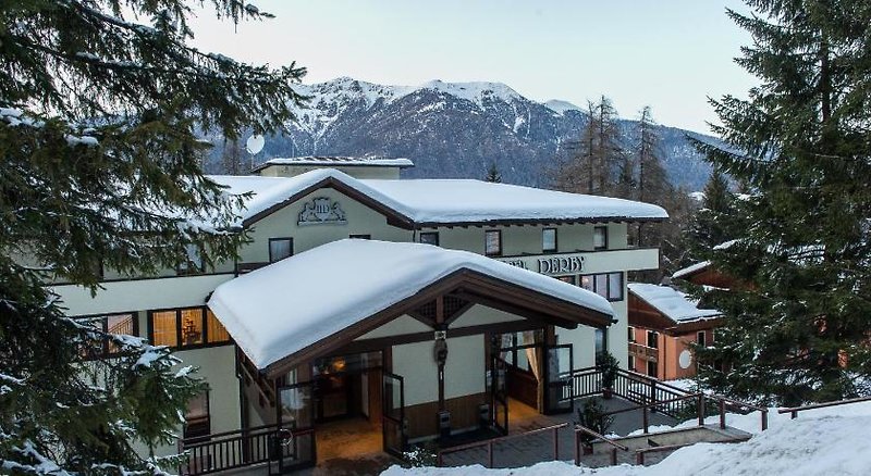Hotel Derby in Folgarida, Mailand (Bergamo) Außenaufnahme