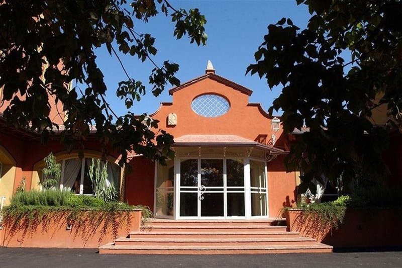 Albergo Il Poeta in Santa Maria a Monte, Pisa Außenaufnahme