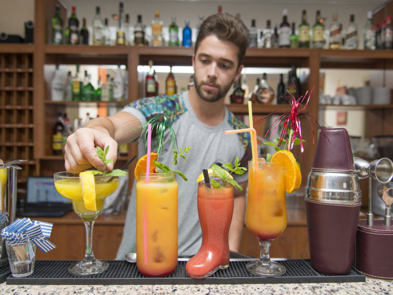 Bar