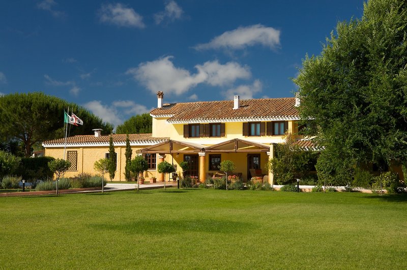 Is Benas Country Lodge in San Vero Milis, Cagliari Außenaufnahme