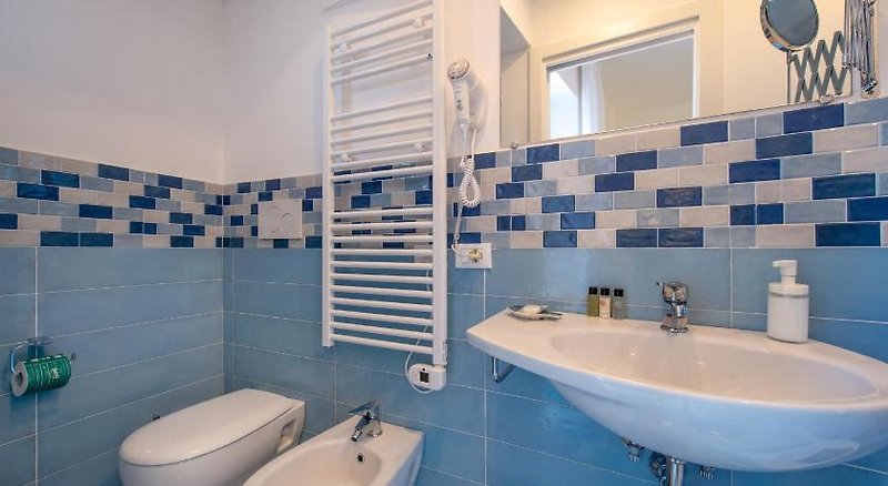 Caruso Sea View in Piano di Sorrento, Neapel Badezimmer
