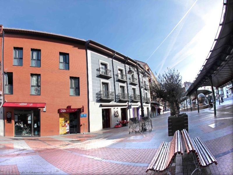 ELE Enara Boutique Hotel in Valladolid, Madrid Außenaufnahme