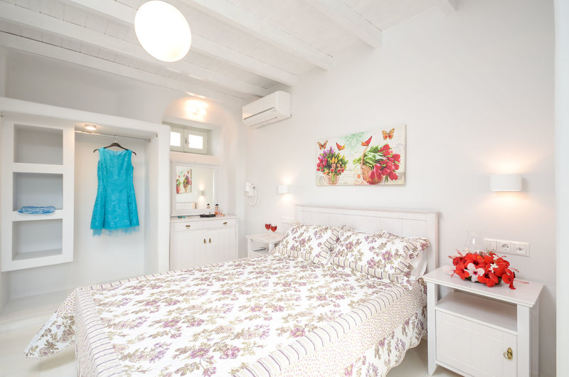 Naxian Queen Luxury Villas & Suites in Agia Anna, Santorini Wohnbeispiel