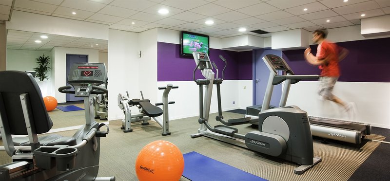 Novotel Paris Vaugirard Montparnasse in Paris, Paris-Charles De Gaulle Sport und Freizeit