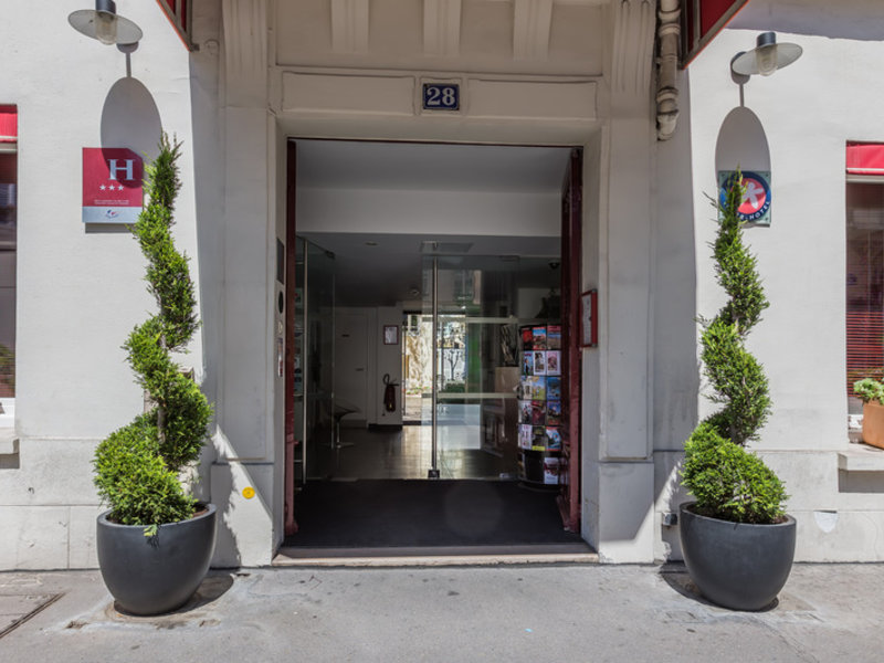 Hotel the Originals Paris Eiffel Tower Lecourbe in Paris, Paris-Charles De Gaulle Lounge/Empfang
