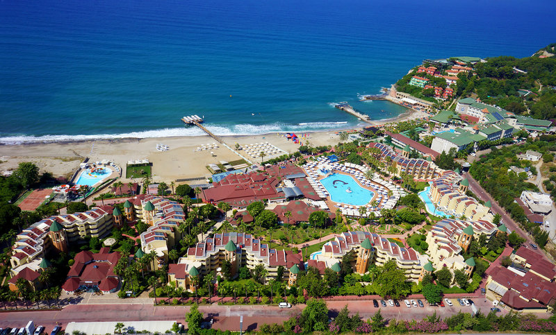 Family Life Pascha Bay in Konakli, Antalya Strand