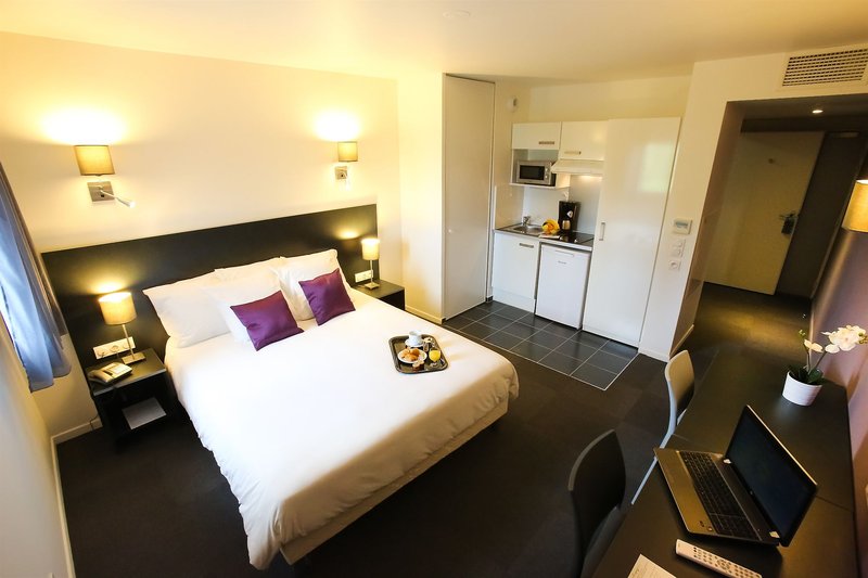 All Suites Appart Hôtel Aéroport Paris Orly-Rungis in Rungis, Paris-Orly Wohnbeispiel