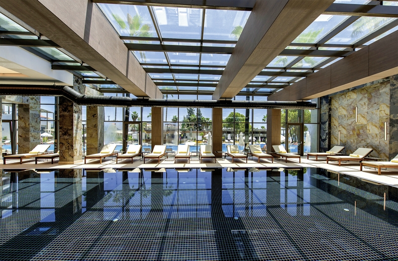 Hallenbad