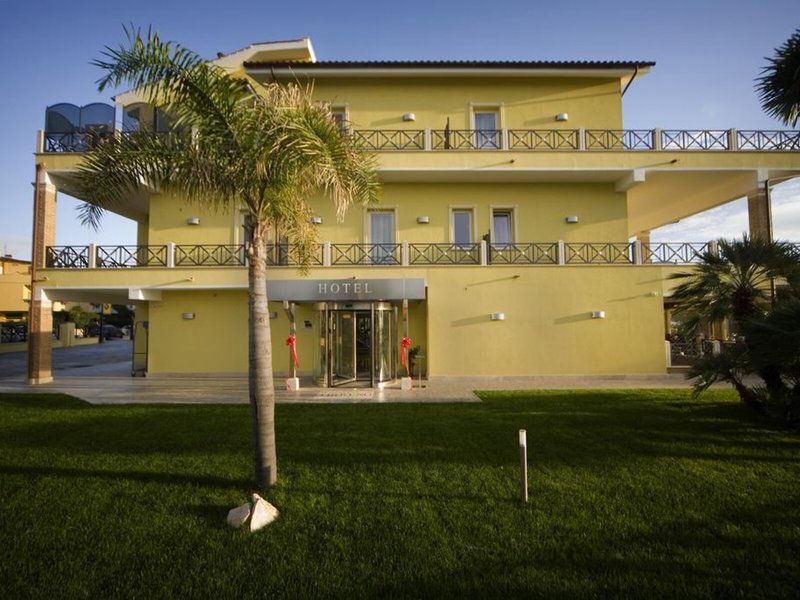 Villa Tirreno in Tarquinia, Rom-Fiumicino Außenaufnahme