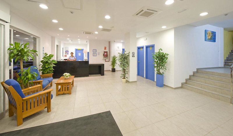 Apartamentos Formentera I in Sant Antoni de Portmany, Ibiza Lounge/Empfang