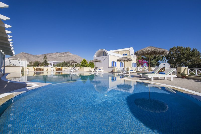 Bella Santorini Studios in Agios Georgios, Santorini Pool