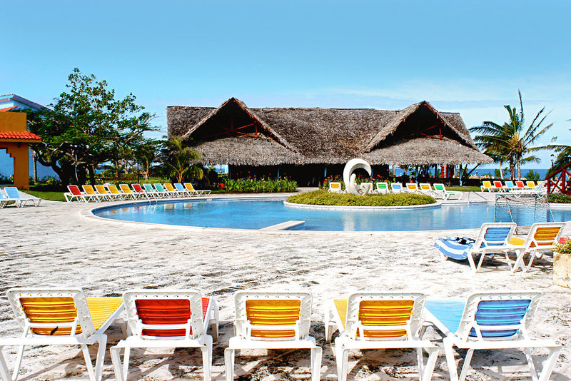 Hotel Club Amigo Atlantico Guardalavaca in Guardalavaca, Kuba - weitere Angebote Pool
