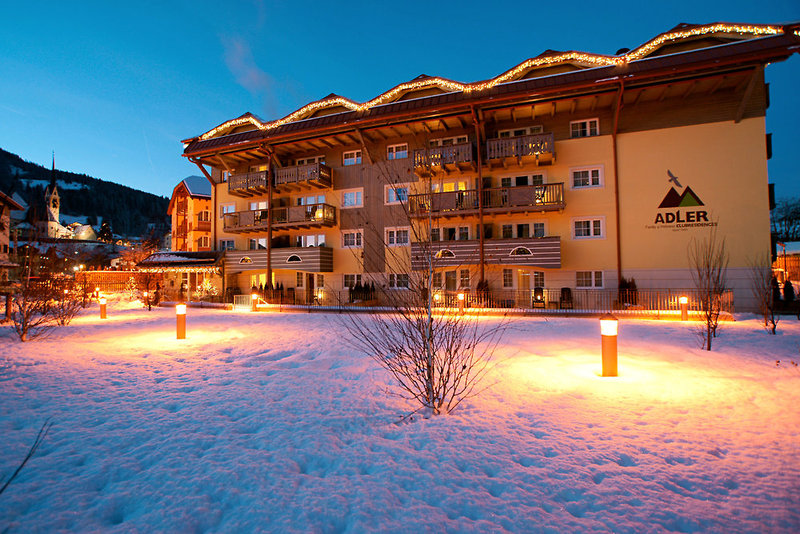 Adler Family And Wellness Aparthotel in Moena, Außenaufnahme