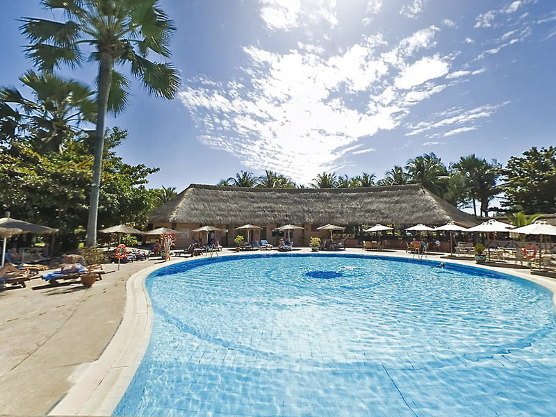 The Kairaba Beach Hotel in Kololi Beach, Banjul (Gambia) Pool