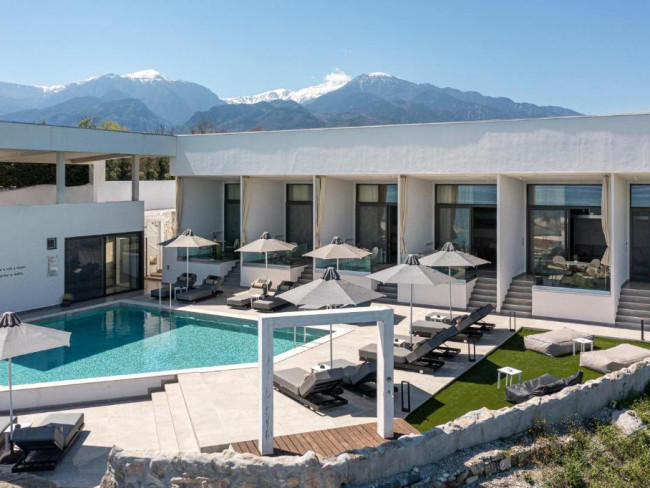 Akrotiri Olympus Luxury Suites in Litochoro, Thessaloniki (Chalkidiki) Pool