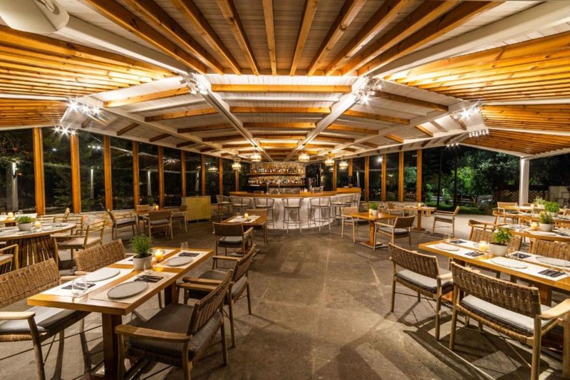 Skiathos Avaton Garden in Megali Ammos, Skiathos Restaurant